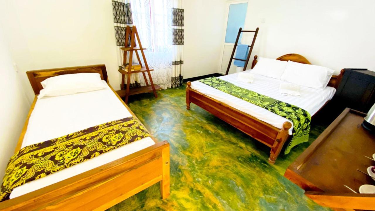 Hotel Madiha Surf House Lanka Matara Exterior foto