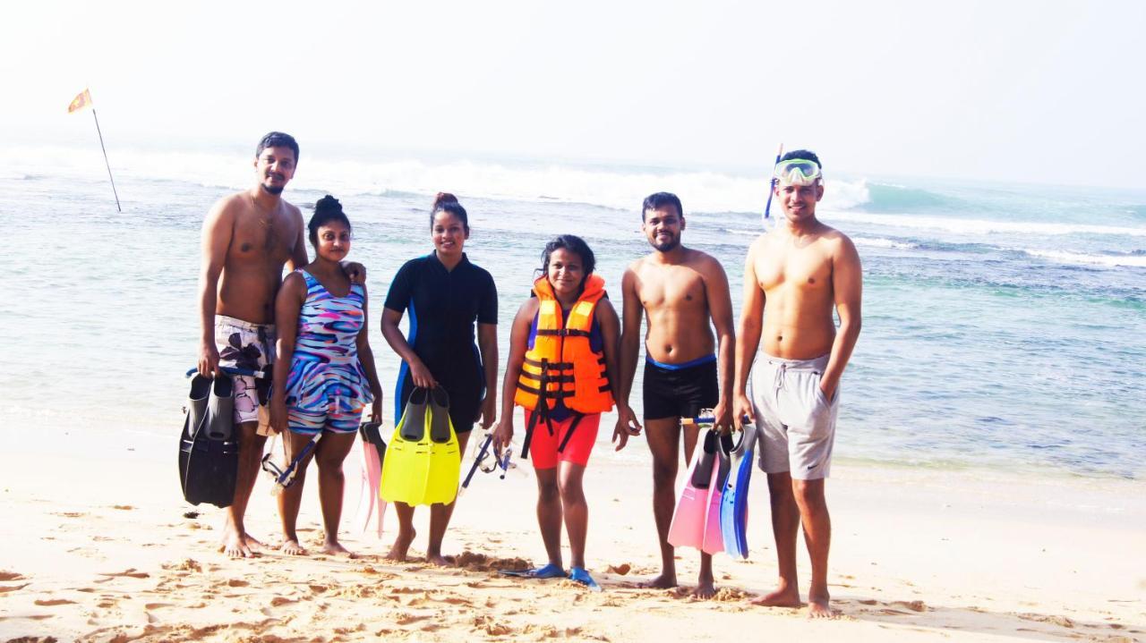 Hotel Madiha Surf House Lanka Matara Exterior foto